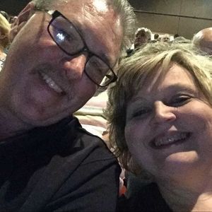 Meet your Posher, Leigh ann